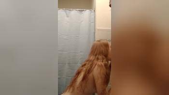 video of Good bathroom sucking